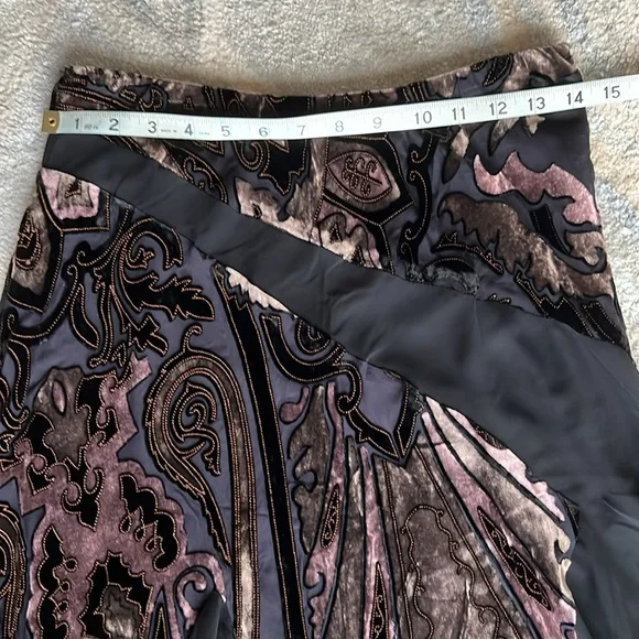 Black and Brown Skirt Set - Picture 14 of 16